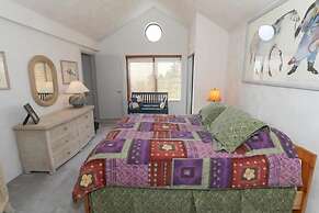 Seven Springs Sunridge 3 Bedrooms Premium Condo, Private Hot Tub! by R