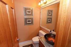 Seven Springs Sunridge 3 Bedrooms Premium Condo, Private Hot Tub! by R