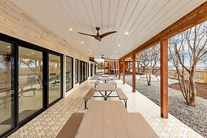 Guadalupe Bluff Modern House 5 Bedroom Home by RedAwning