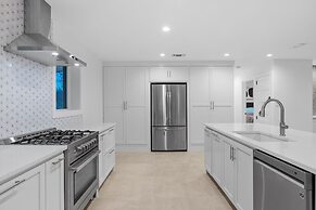 Guadalupe Bluff Modern House 5 Bedroom Home by RedAwning