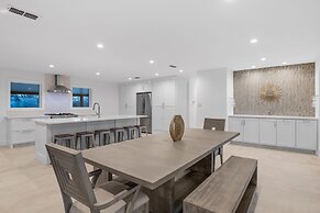 Guadalupe Bluff Modern House 5 Bedroom Home by RedAwning