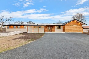 Guadalupe Bluff Modern House 5 Bedroom Home by RedAwning