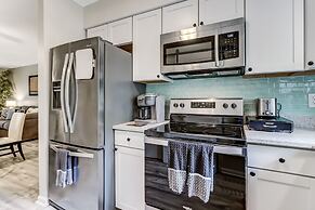 3e Amelia Landings 2 Bedroom Condo by RedAwning