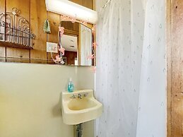 Ragged Rocks - Warm And Inviting Cottage With Uninterrupted Ocean View