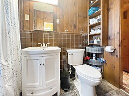 Ragged Rocks - Warm And Inviting Cottage With Uninterrupted Ocean View