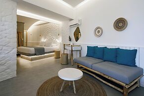 Oscar Beachfront Suites-Adults Only