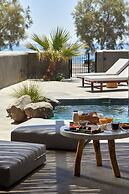 Oscar Beachfront Suites-Adults Only