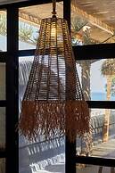 Oscar Beachfront Suites-Adults Only