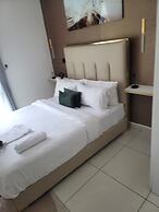 EBS LEGENDSTwo bedroom duplex