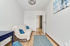 Tawryczewskiego Apartments by Renters
