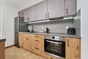 Tawryczewskiego Apartments by Renters