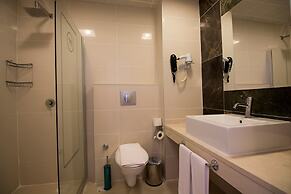 Supreme Beach - Adults Only