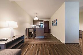 Hyatt House Sacramento Airport - Natomas