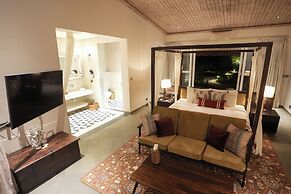 Brij Bageecha Jaipur - Private Villas with Heated Plunge Pool