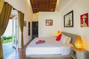 Be's Beach House An Bang