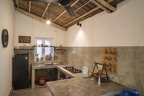 Be's Beach House An Bang