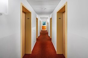 Academy Lodge Boardinghouse