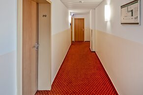 Academy Lodge Boardinghouse