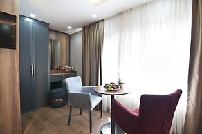 Grand Bagoz Hotel
