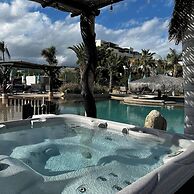 Ventana Blue Hotel