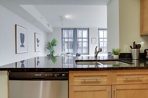 We Host Incredible Apt in Pentagon City