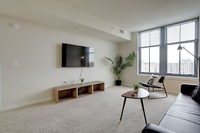 Incredible Apt in Pentagon City