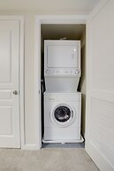 Incredible Apt in Pentagon City