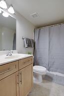 Incredible Apt in Pentagon City