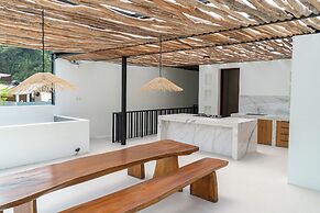 Lavender Rooftop 3BR Villa with a Heated Private Pool