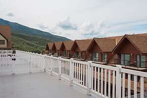 Resort Plaza Condominiums 5030 - 5064