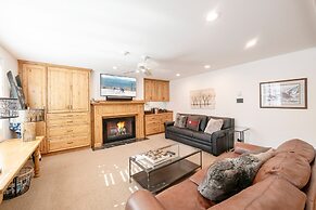 Resort Plaza Condominiums 5030 - 5064