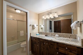 Resort Plaza Condominiums 5030 - 5064