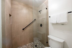 Resort Plaza Condominiums 5030 - 5064