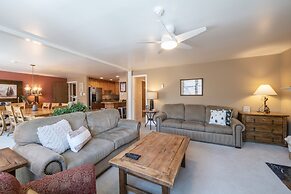 Resort Plaza Condominiums 5030 - 5064