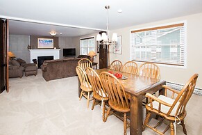 Resort Plaza Condominiums 5030 - 5064