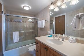 Resort Plaza Condominiums 5030 - 5064