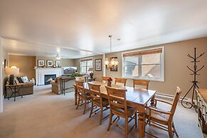 Resort Plaza Condominiums 5030 - 5064