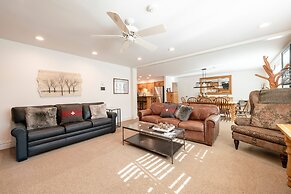 Resort Plaza Condominiums 5030 - 5064