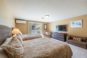 Resort Plaza Condominiums 5030 - 5064