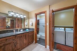 Resort Plaza Condominiums 5030 - 5064