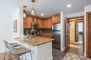 Resort Plaza Condominiums 5030 - 5064