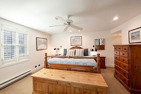 Resort Plaza Condominiums 5030 - 5064