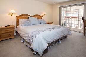 Resort Plaza Condominiums 5030 - 5064