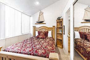 Park Avenue Upgraded 3 Bedroom Condominiums