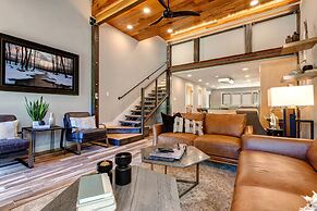 Park Avenue Upgraded 3 Bedroom Condominiums