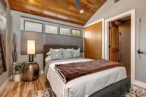 Park Avenue Upgraded 3 Bedroom Condominiums