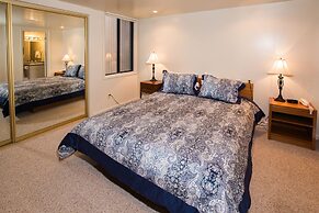 Three Kings Condominiums