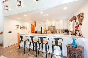 Three Kings Condominiums