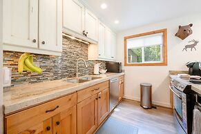 Three Kings Condominiums