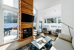 Three Kings Condominiums